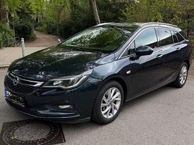 Usata Opel Astra Innovation 150 CV (110 kW) 2017 Verde Station wagon