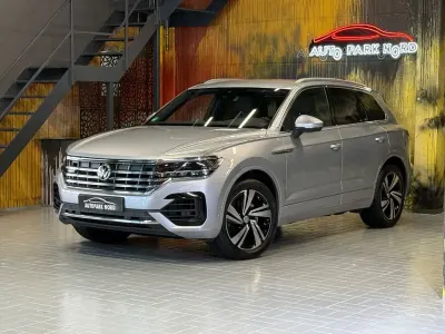 Brugt VW Touareg R-line 286 HK (210 kW) 2019 Sølv SUV