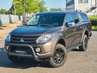 Gebraucht Mitsubishi L200 Diamant Edition 181 PS (133 kW) 2018 Braun Pickup