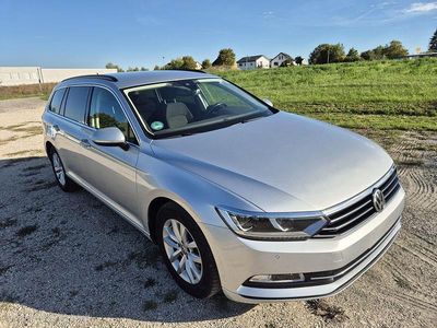 Gebraucht VW Passat Comfortline 150 PS (110 kW) 2018 Silber Kombi