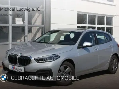 Gebraucht BMW 116 Advantage 116 PS (85 kW) 2021 Glaciersilber metallic Kleinwagen