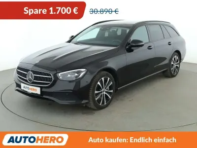 Gebraucht Mercedes E300 Avantgarde 320 PS (235 kW) 2022 Schwarz Kombi