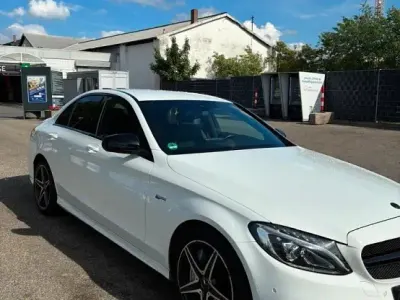 Gebraucht Mercedes C43 AMG AMG 367 PS (269 kW) 2016 Weiß Limousine