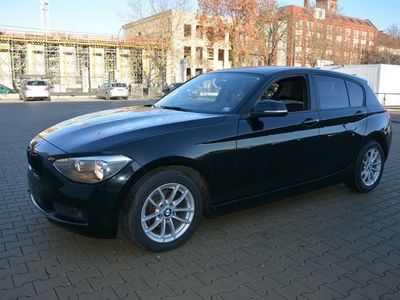 Gebraucht BMW 116 136 PS (100 kW) 2014 Schwarz metallic Kleinwagen