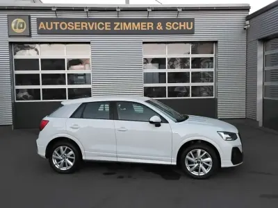 Gebraucht Audi Q2 S-Line 150 PS (110 kW) 2021 Weiß SUV