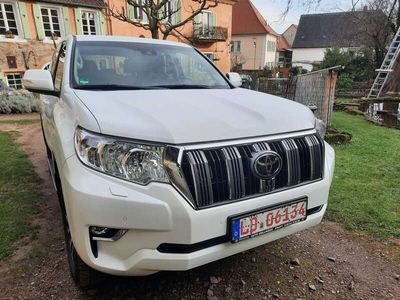 gebraucht Toyota Land Cruiser 2.8 D-4D AUTOM./ EXECUTIVE 1.HAND! 41 000 KM! TOP!