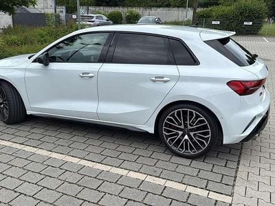 Gebraucht Audi S3 Ambiente 333 PS (244 kW) 2024 Weiß Limousine
