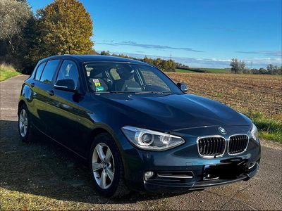 Gebraucht BMW 118 Sport Line 170 PS (125 kW) 2011 Blau Kleinwagen