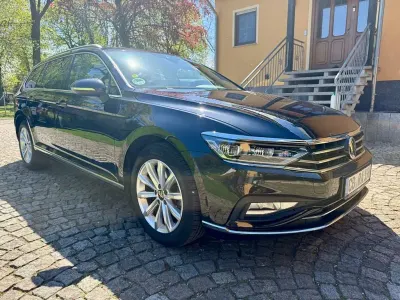 Gebraucht VW Passat Elegance 150 PS (110 kW) 2020 Schwarz Kombi