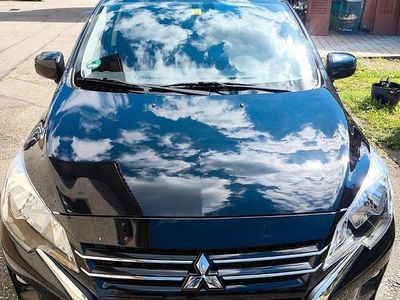Schwarz Gebraucht 2023 Mitsubishi Space Star Select+ Kleinwagen | 11.600 € (Fairer Preis)