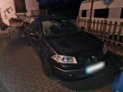 Schwarz Gebraucht 2005 Renault Mégane II Kombi | 1.999 €