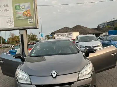 Gebraucht Renault Mégane Cabriolet 110 PS (80 kW) 2011 Schwarz Cabrio