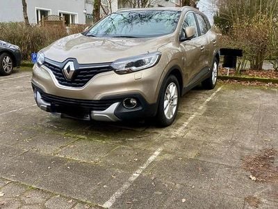 Gebraucht Renault Kadjar 131 PS (96 kW) 2016 Gelb SUV