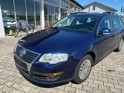 Gebraucht VW Passat Trendline 102 PS (75 kW) 2009 Blau Kombi