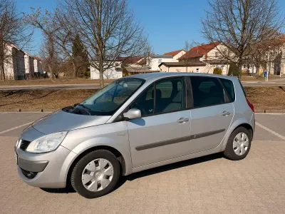 Gebraucht Renault Scenic E-Tech 112 PS (82 kW) 2006 Silber Van / Kleinbus
