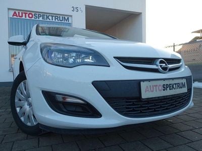 Weiß Gebraucht 2014 Opel Astra Selection Kombi | 2.790 € (Superpreis)