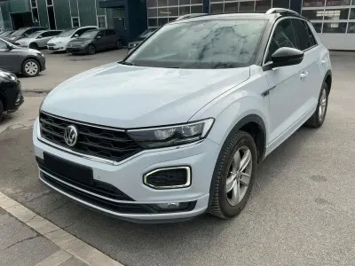 Usata VW T-Roc R-line 176 CV (129 kW) 2019 Argento SUV