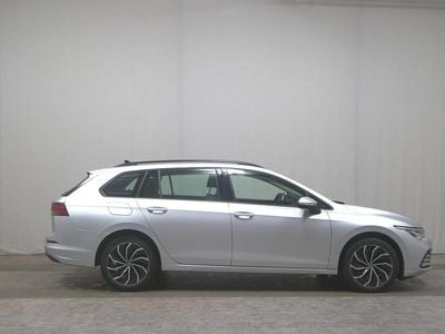 Gebraucht VW Golf VIII Life 150 PS (110 kW) 2021 Silber Kombi