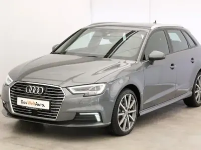 Gebraucht Audi A3 Sportback e-tron Sport 204 PS (150 kW) 2020 Monsungrau metallic Kleinwagen
