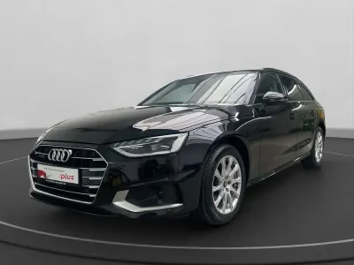 Gebraucht Audi A4 Sport 204 PS (150 kW) 2022 Mythosschwarz metallic Kombi