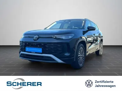 Gebraucht VW Tayron Life 150 PS (110 kW) 2025 Grenadillschwarz metallic (metallic) SUV