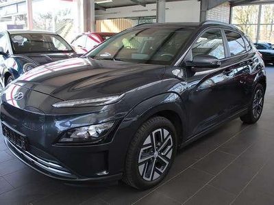 Gebraucht Hyundai Kona Edition 30+ 100 kW (136 PS) 2021 Grau metallic SUV