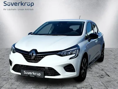 Gebraucht Renault Clio V Evolution 67 PS (49 kW) 2023 Weiß Limousine