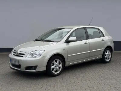 Brugt Toyota Corolla Edition 97 HK (71 kW) 2007 Sølv Sedan