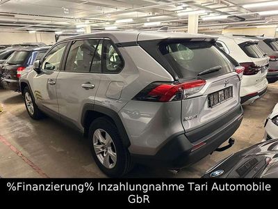 Silver metallic Gebraucht 2019 Toyota RAV4 SUV | 23.980 € (Teuer)