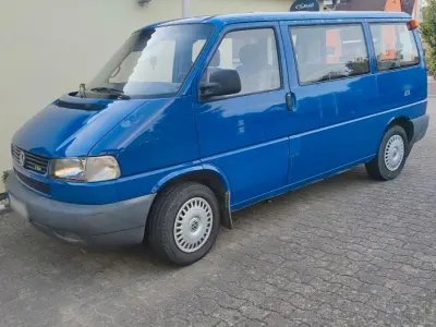 Gebraucht VW T4 102 PS (75 kW) 2000 Blau Van