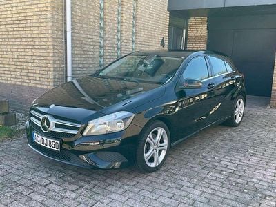 Usata Mercedes A200 Style 136 CV (100 kW) 2012 Nero Berlina