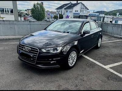 Gebraucht Audi A3 Ambiente 184 PS (135 kW) 2015 Braun Limousine
