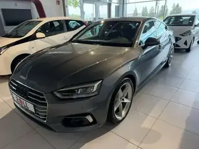 Gebraucht Audi A5 Sportback Sport 190 PS (139 kW) 2019 Grau Kleinwagen