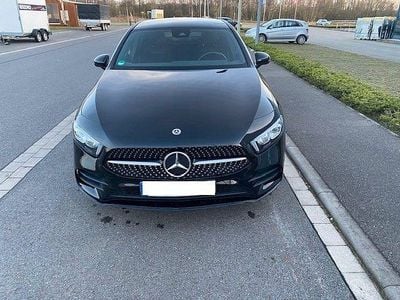 Gebraucht Mercedes A250 AMG line 218 PS (160 kW) 2022 Schwarz Limousine