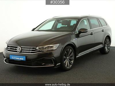 Grau Gebraucht 2022 VW Passat GTE Kombi | 22.590 € (Guter Preis)