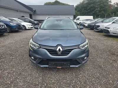 Gebraucht Renault Mégane Business 110 PS (80 kW) 2018 Grau Limousine