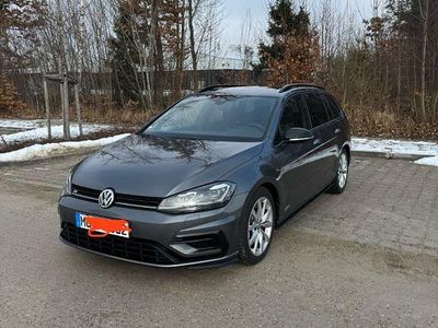 Gebraucht VW Golf VII R 300 PS (220 kW) 2020 Grau Kombi