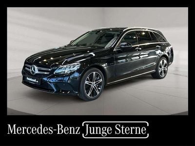 Gebraucht Mercedes C300e Avantgarde 194 PS (142 kW) 2021 Metalliclack obsidianschwarz Kombi