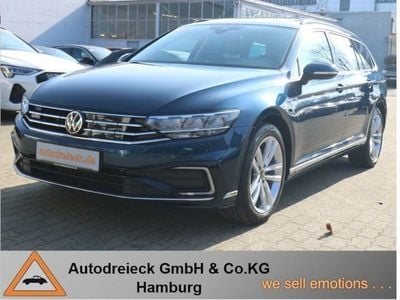 Gebraucht VW Passat GTE 218 PS (160 kW) 2021 Aquamarinblau metallic Kombi