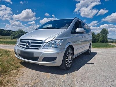 Gebraucht Mercedes Viano 224 PS (164 kW) 2014 Silber Van / Kleinbus