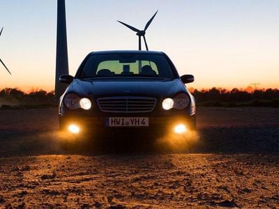 Gebraucht Mercedes C180 143 PS (105 kW) 2004 Schwarz Limousine
