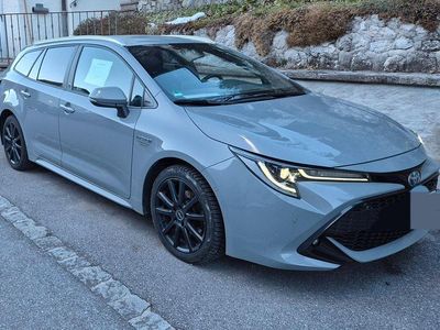 Grau Gebraucht 2020 Toyota Corolla Team Kombi | 23.500 € (Fairer Preis)