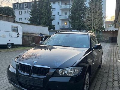 Gebraucht BMW 320 150 PS (110 kW) 2006 Schwarz Limousine