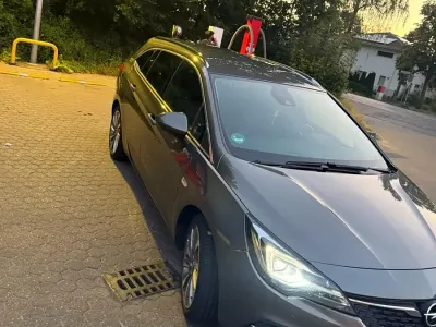 Gebraucht Opel Astra Business Elegance 145 PS (106 kW) 2020 Grau Kombi