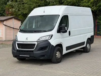 Gebraucht Peugeot Boxer 140 PS (102 kW) 2020 Weiß Van