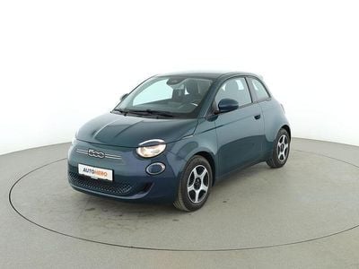 Second-hand Fiat 500e Action 69 kW (95 CP) 2022 Verde Berlinǎ