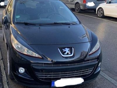 Gebraucht Peugeot 207 Platinum 156 PS (114 kW) 2010 Schwarz Limousine