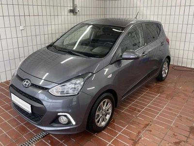 gebraucht Hyundai i10 1.0 Passion*scheckheftgepfl.*ALLWETTER*SHZ*