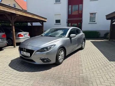 Gebraucht Mazda 3 120 PS (88 kW) 2015 Silber Limousine