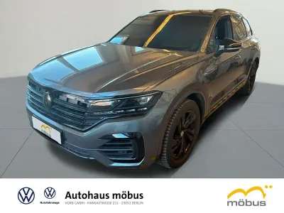 Gebraucht VW Touareg Basis 286 PS (210 kW) 2019 Siliziumgrau metallic SUV